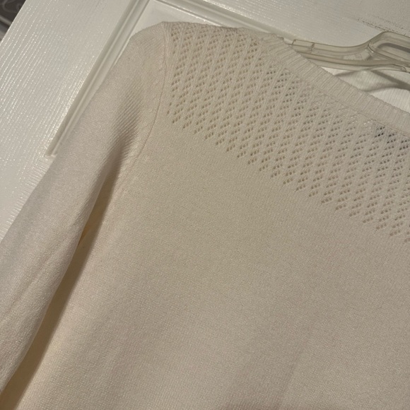 New York and Company Hi Lo Crocheted Accent Pullover Sweater - Picture 11 of 14